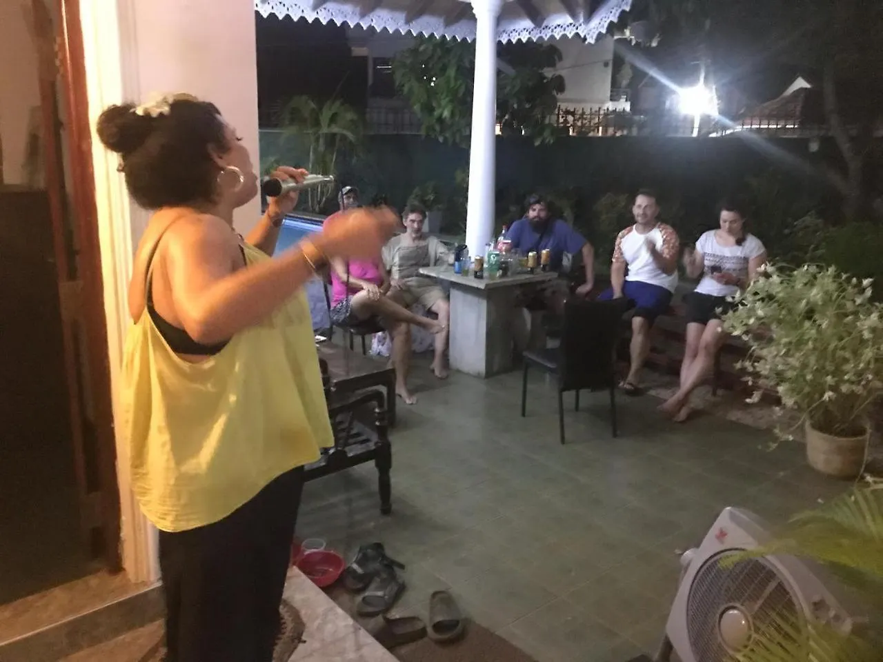 Kingz And Queenz - Negombo Sri Lanka