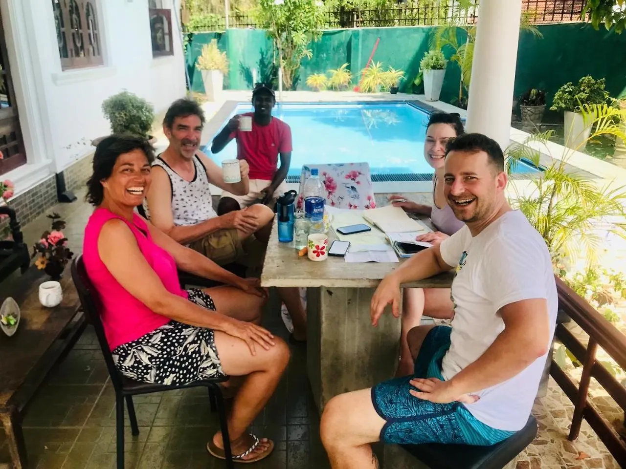Gasthof Kingz And Queenz - Negombo