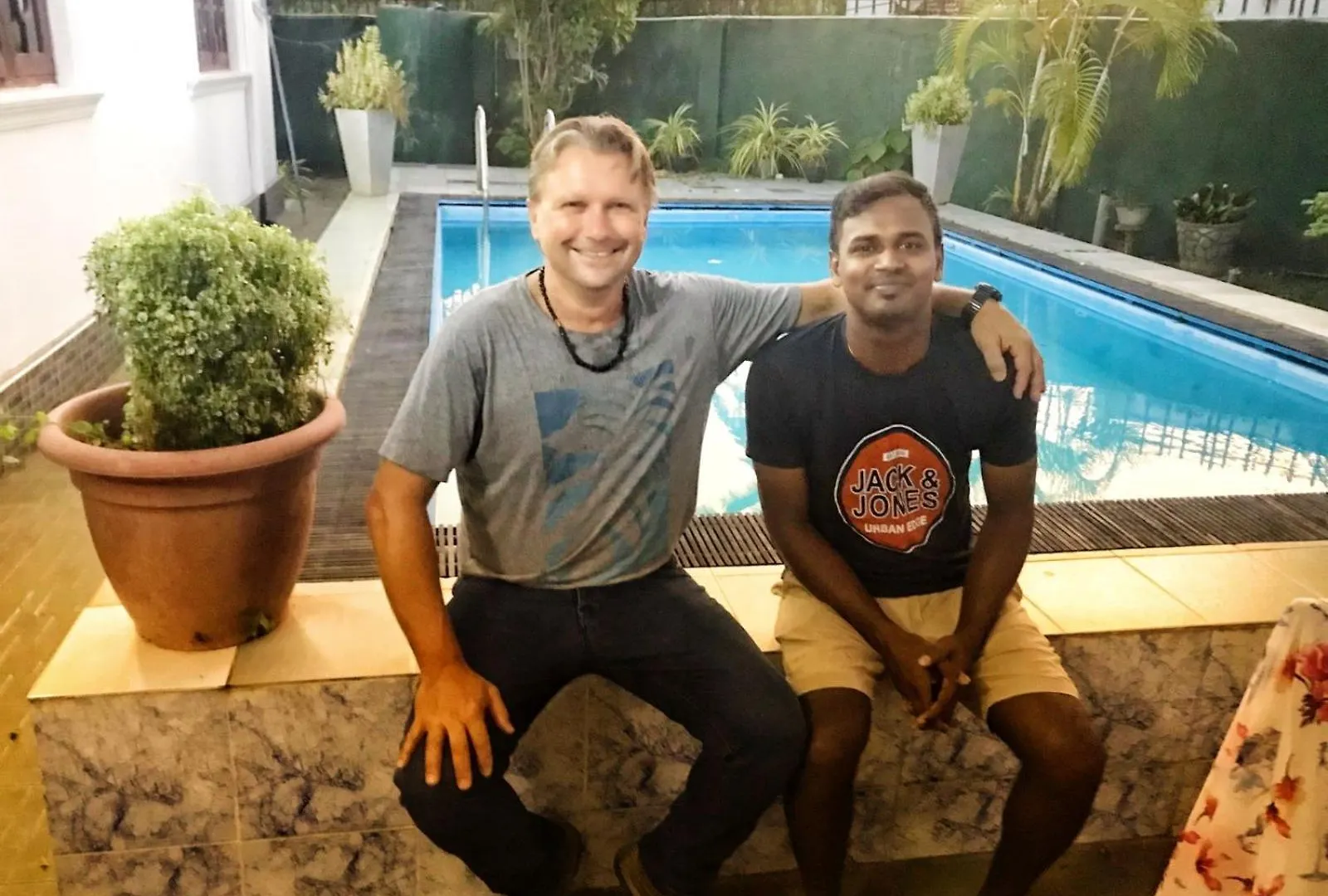 Kingz And Queenz - Negombo